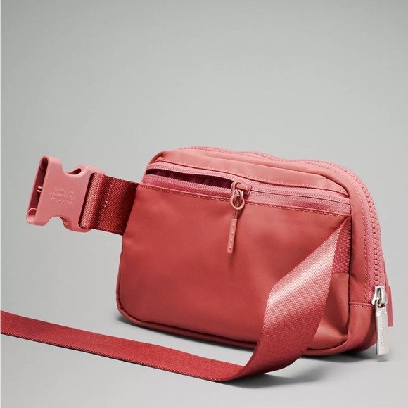 SOLD OUT - Picture 3 of 4